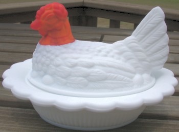 Hen on Nest 6 Inch