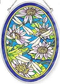 Amia 6257 Dragonflies and Waterlilies Medium Oval Suncatcher