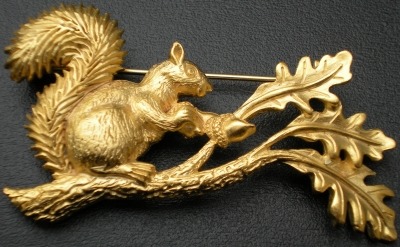 Jewelry - Fashion RJ8472g Squirrel Pin Brooch