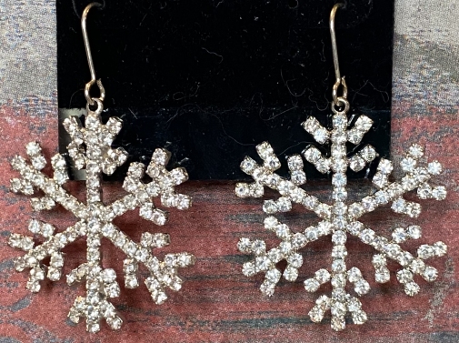 Jewelry - Fashion EARSnowflake1 Crystal Snowflakes Shaped Pierced Drop Christmas Earrings