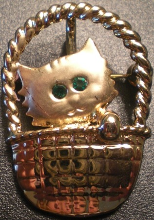 Jewelry - Fashion PINCat9 Cat In Basket Green Rhinestone Crystal Pin