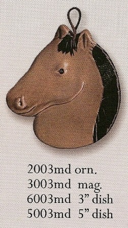 August Ceramics 3003MD Tan with Black Mane Magnet