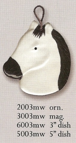 August Ceramics 3003MW White with Black Mane Magnet