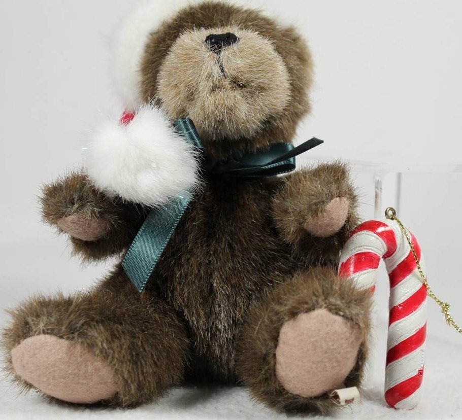 Boyds Bears Collection 570303 Santa Bubba s Lil Sumptin Gift Box
