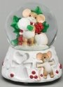 Charming Tails 132111 Snowy Fun for Everyone Musical Mouse Glitterdome 