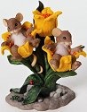 Charming Tails 4025764 Your Friendship Comes with Front row Seats Figurine