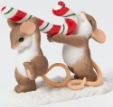 Charming Tails 4041185 Carrying Candy Cane