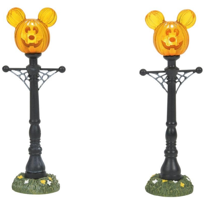 Disney by Department 56 6007730 Pumpkintown Street Lights Figurine