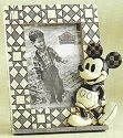 Jim Shore Disney 4011138 Vintage Mickey