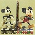 Jim Shore Disney 4011748 Vintage Mickey