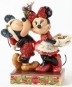 Jim Shore Disney 4039039 Mickey and Minnie Mistletoe