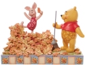 Jim Shore Disney 6008990 Pooh and Piglet Autumn Figurine