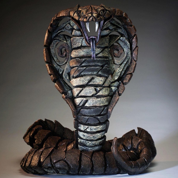 Edge Sculpture Animals 6009907 Cobra Snake