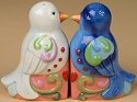 Jim Shore 4025874 Lovebirds Salt and Pepper Shakers