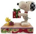 Jim Shore Peanuts 6013047N Snoopy and Woodstock Gift Figurine