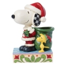 Jim Shore Peanuts 6015030 Snoopy Santa & Woodstock Elf Figurine