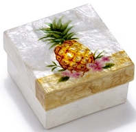 Kubla Crafts Capiz KUB 1 1522 Pineapple Capiz Box