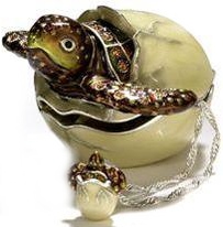 Kubla Crafts Bejeweled Enamel KUB 1 3390TN Sea Turtle Box with Necklace