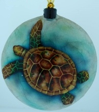 Kubla Crafts Capiz KUB 1645H Sea Turtle Capiz Ornament
