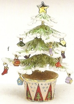 Kubla Crafts Bejeweled Enamel KUB 4084 White Christmas Tree Box