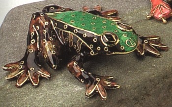 Kubla Crafts Cloisonne KUB 4839 Brown and Green Frog Figure