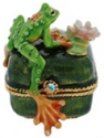 Kubla Crafts Bejeweled Enamel 4028 Tree Frog on Box