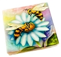 Kubla Crafts Capiz 1029N Honey Bee on Daisy Capiz Box