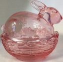 Mosser Glass 412BRose Bunny on Basket Rabbit 412 Rose
