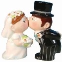 Mwah 93413 Bride and Groom Salt and Pepper Shakers