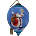 Ne'Qwa Art 7231121 Santa Reaching For Christmas Star Ornament