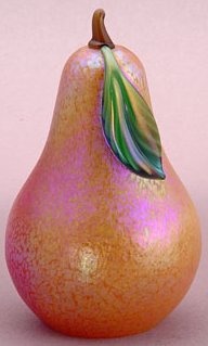 Orient and Flume 1409 Pear Figurine