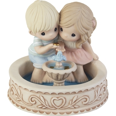 Precious Moments 203002 Couple Making Wish In Fountain Figurine