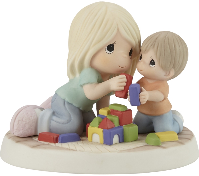 Precious Moments 213011 Mom And Little Boy With Blocks Figurine
