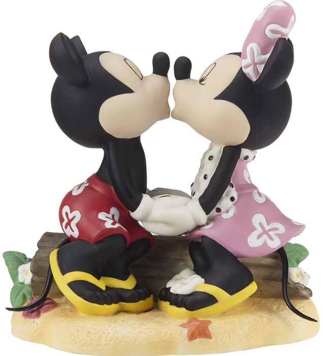 Precious Moments 213701 Disney Mickey Mouse and Minnie Mouse On Beach Figurine