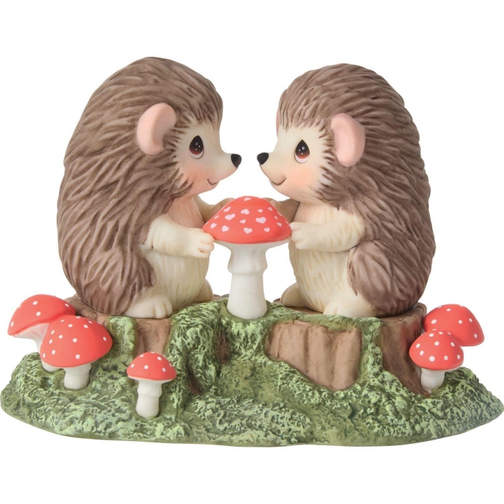 Precious Moments 252005 Hedgehog Couple Figurine