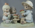 Precious Moments 101548 Planting The Seeds Of Love Figurine