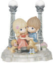 Precious Moments 143027 Couple Sitting Under Lamp Post Figurine