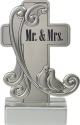 Precious Moments 172405 Mr. and Mrs. Cross with Base Set of 2