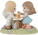 Precious Moments 222004N Beekeeper Couple With Honeycomb Figurine