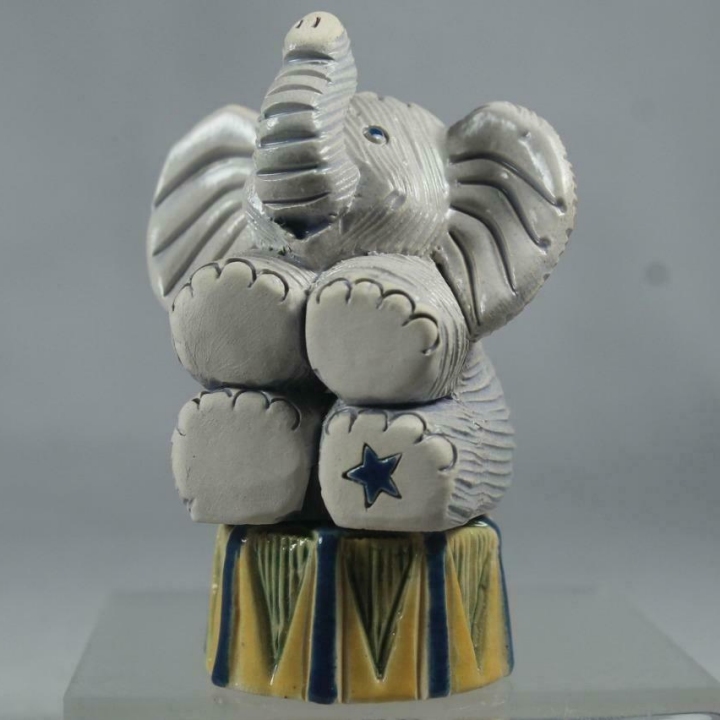 Artesania Rinconada 04A Elephant Figurine