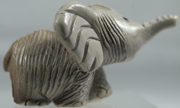 Artesania Rinconada 160 Elephant Figurine