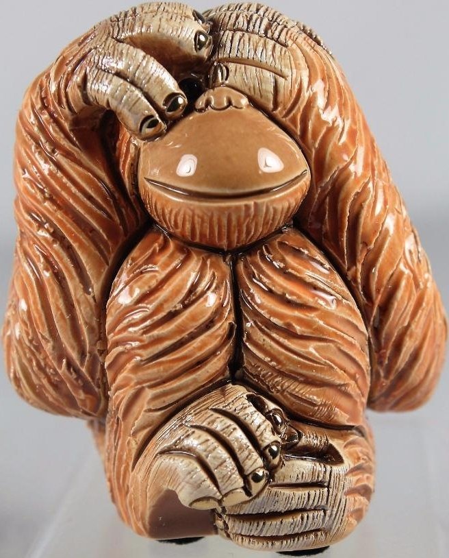 De Rosa Collections F203V Orangutan See No Evil Figurine