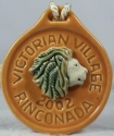 Artesania Rinconada 2002VictoranVilliageLionGold Lion RARE Medallion 2002 Victorian Village Gold